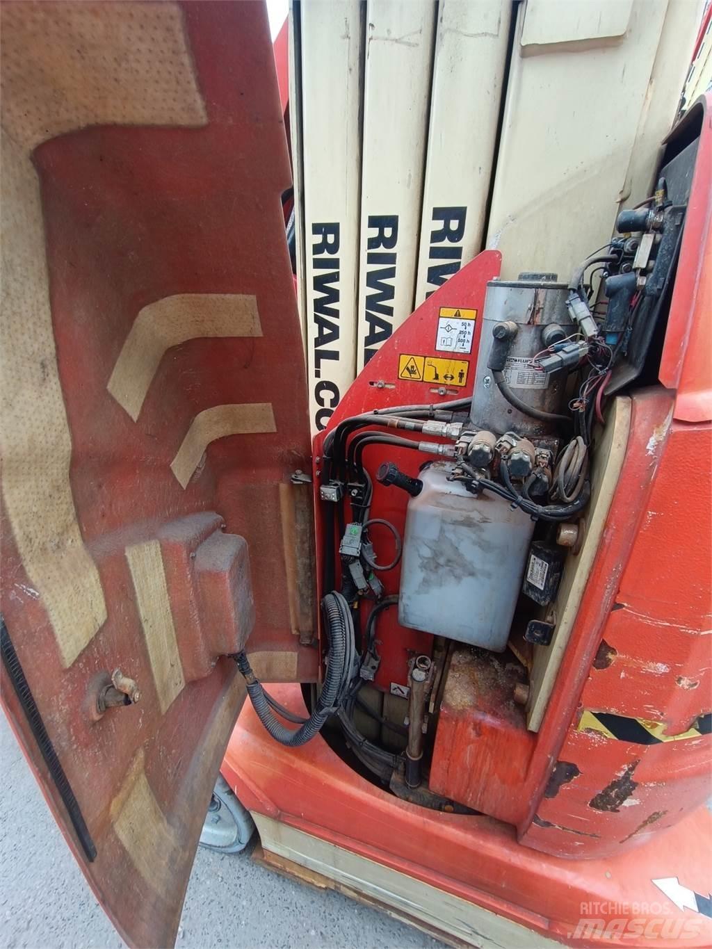 JLG T10E Outros elevadores e plataformas