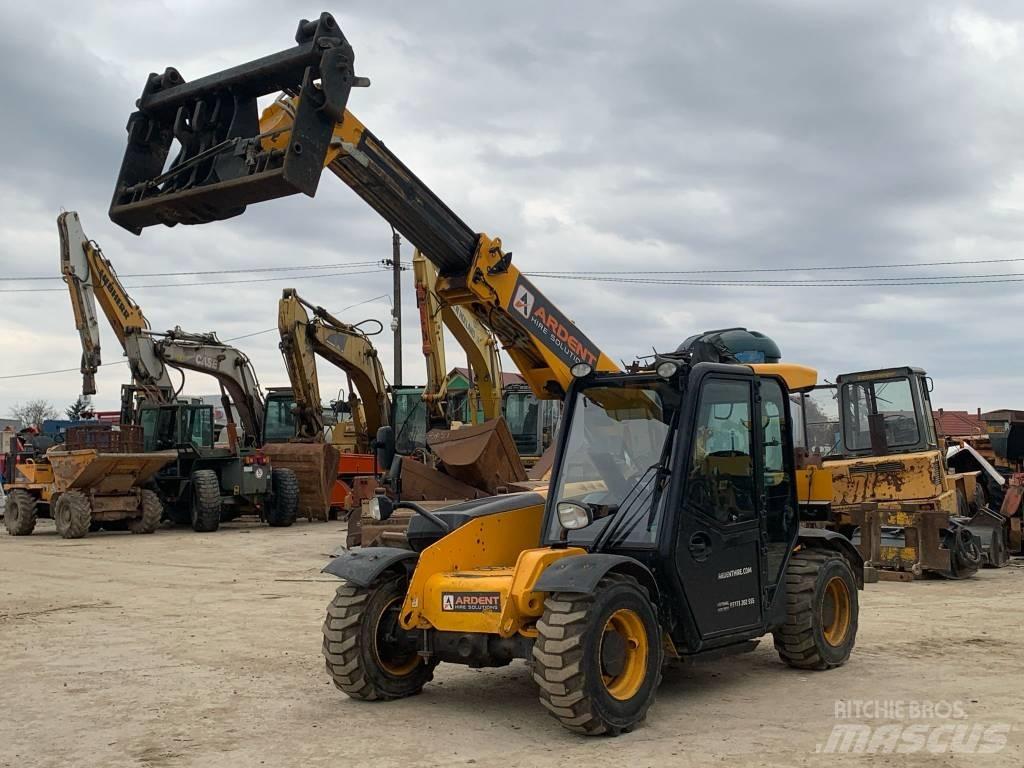JCB 525-60 HI VIZ Telescópicas para Agricultura