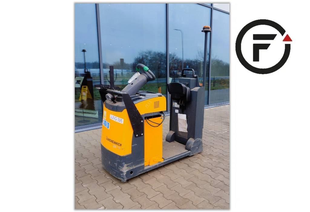 Jungheinrich EZS 130 Tractores de reboque