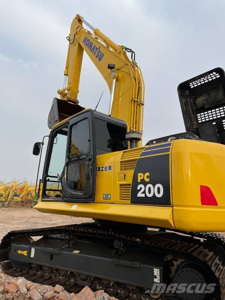 Komatsu 200-8 Escavadeiras de esteiras