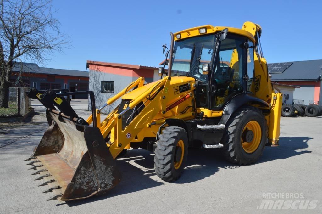 JCB 3 CX Retroescavadeiras