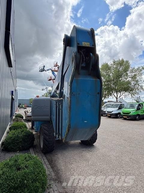 Genie ZX 135/70 Elevadores braços articulados