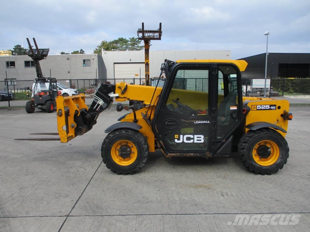 JCB 525-60 (404) Manipulador telescópico