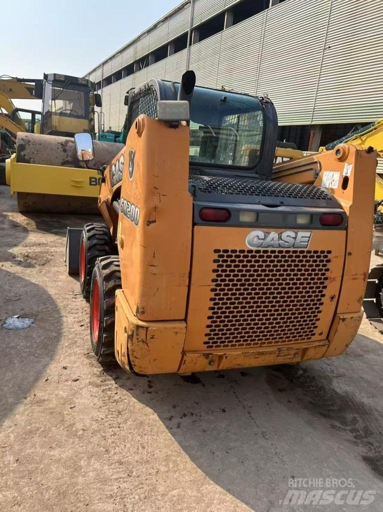CASE SR 200 Minicarregadeiras