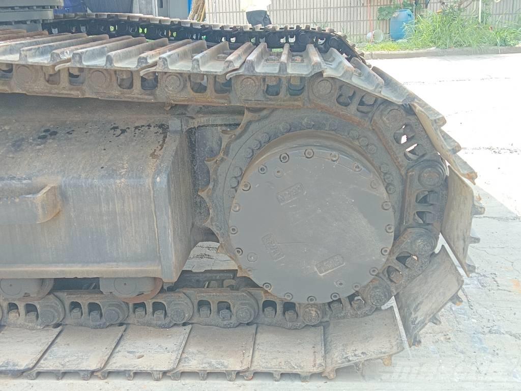 Hyundai R220LC-9S Escavadeiras de esteiras