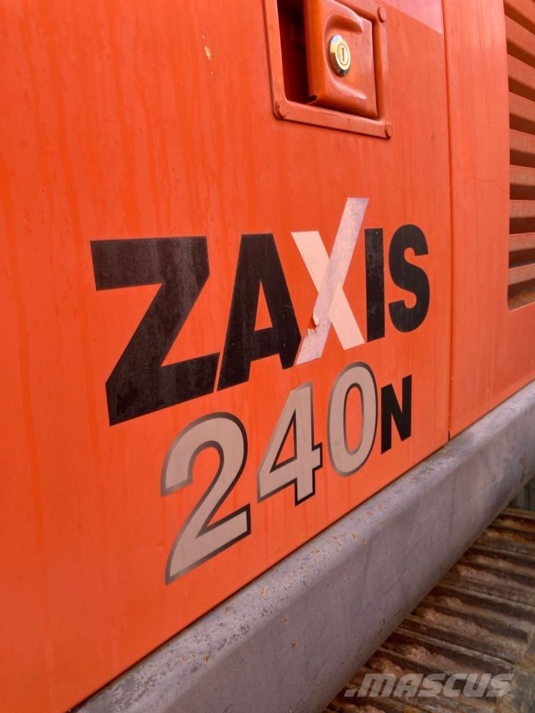 Hitachi ZX 240 Escavadeiras de esteiras