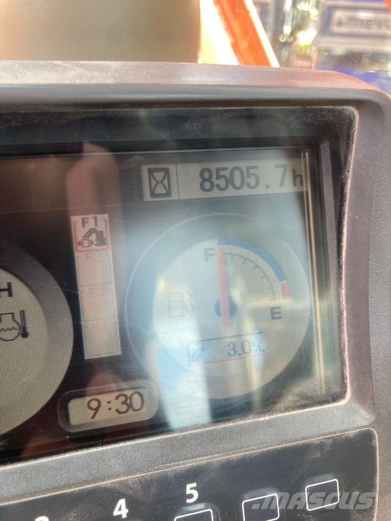 Hitachi ZX 240 Escavadeiras de esteiras