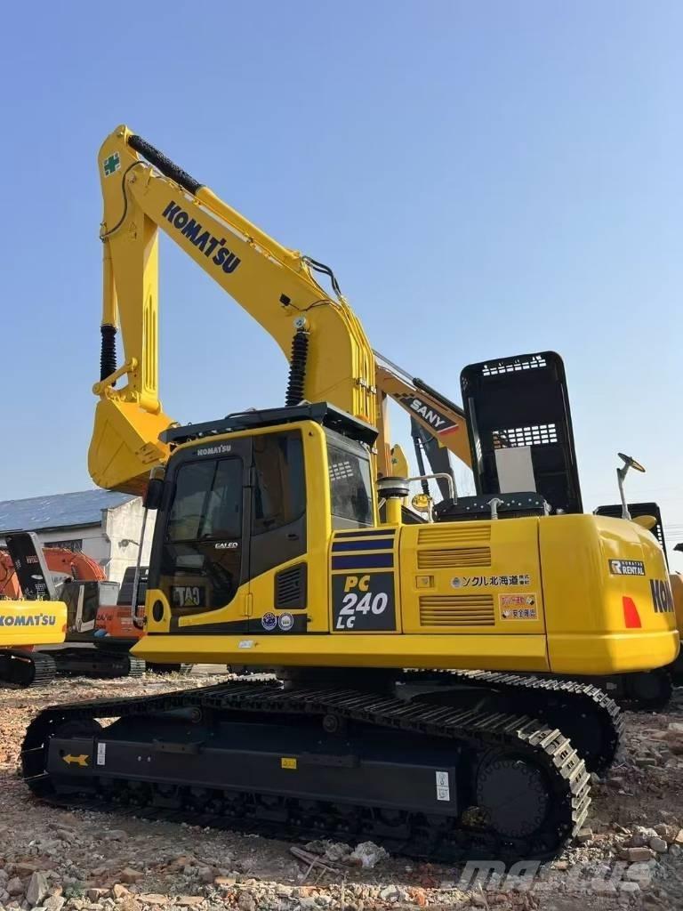 Komatsu 240-8 Escavadeiras de esteiras
