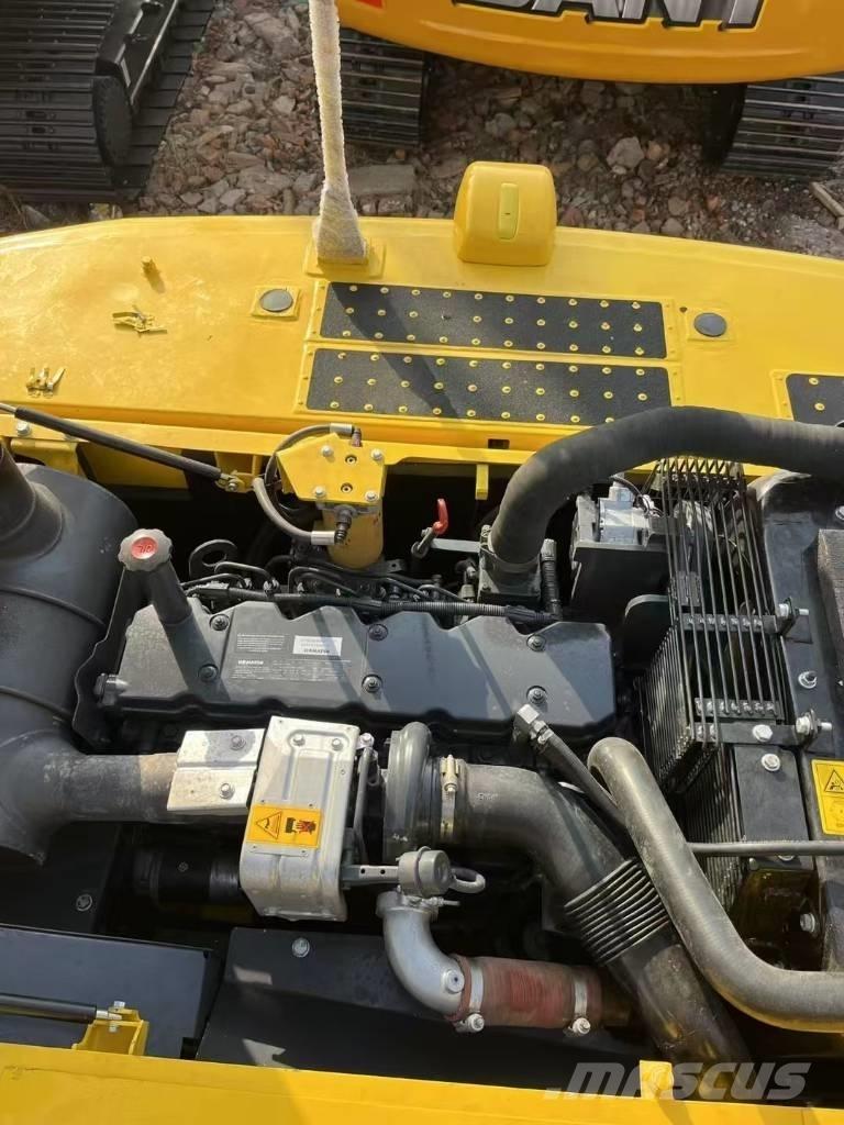 Komatsu 240-8 Escavadeiras de esteiras