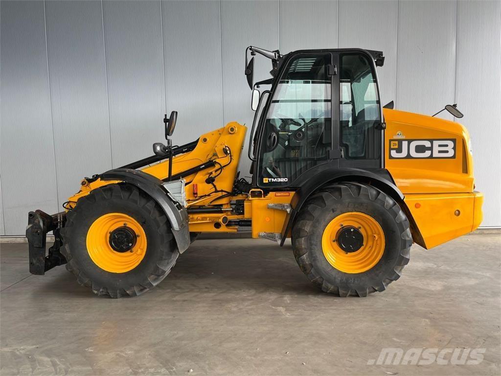 JCB TM 320 Agri Carregadeiras de rodas
