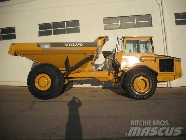 Volvo A 25 C   4x4 Caminhões articulados