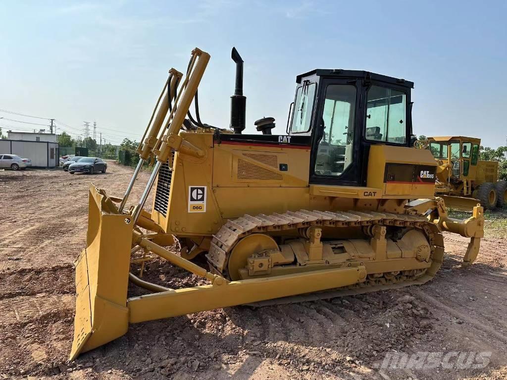 CAT D 6 G Dozers - Tratores rastos
