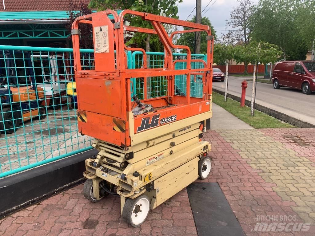JLG 1932E2     V-2782 Plataformas de Mastro Vertical