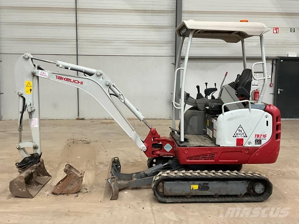 Takeuchi TB 216 Miniescavadeiras