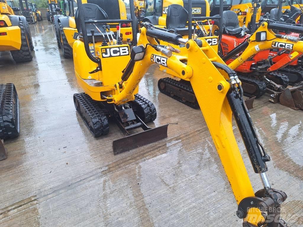 JCB 8008 Miniescavadeiras