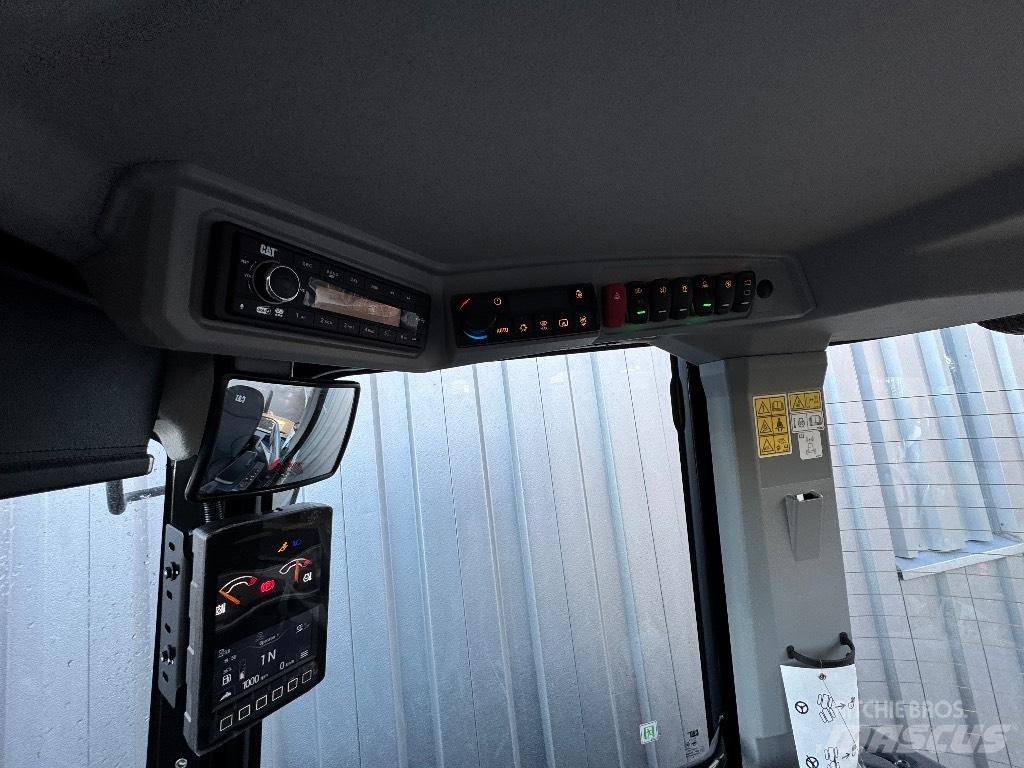 CAT 908 Carregadeiras de rodas