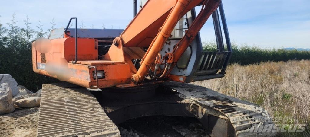 Hitachi EX 200 LC Escavadeiras de esteiras