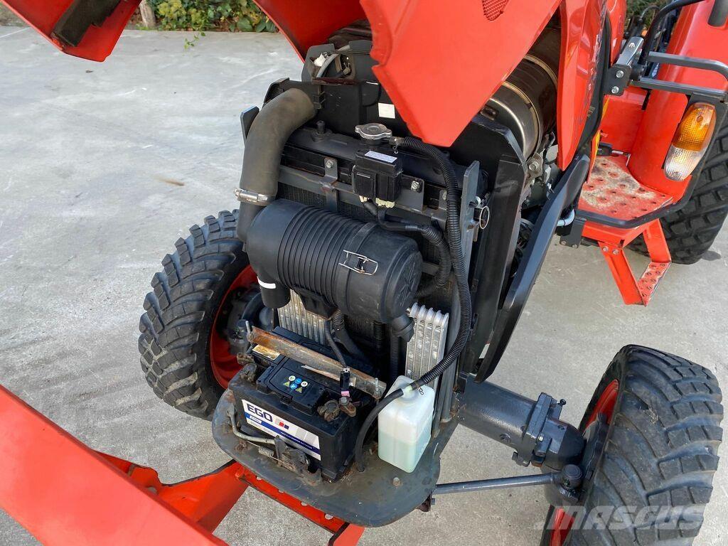 Kubota L1-382 Tratores Agrícolas usados