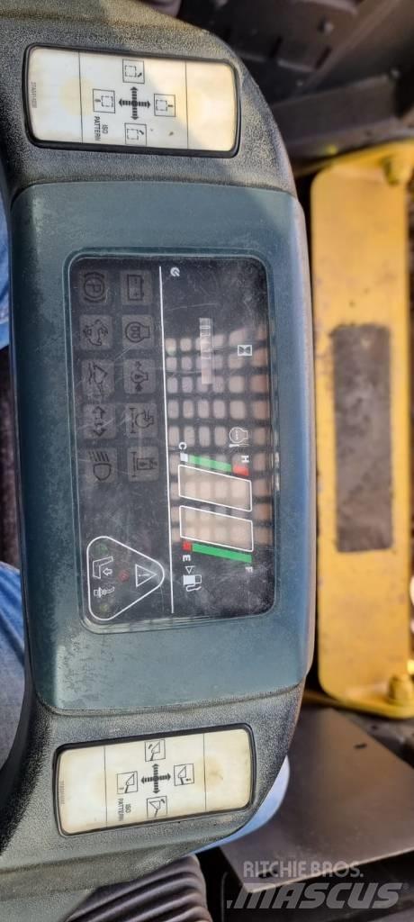Komatsu CK 35-1 Minicarregadeiras