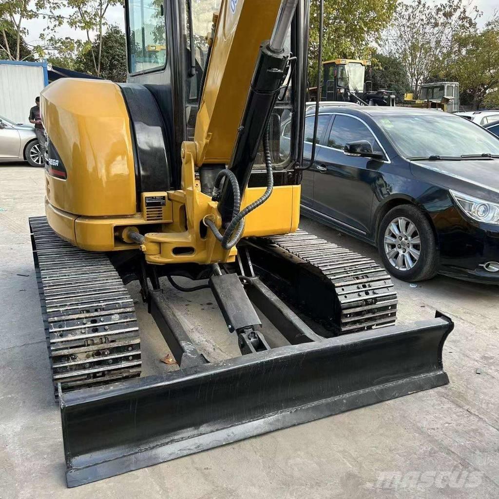 CAT 304 C CR Miniescavadeiras