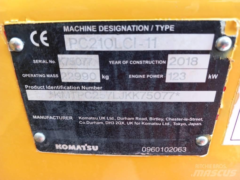 Komatsu PC210LCI-11 Escavadeiras de esteiras