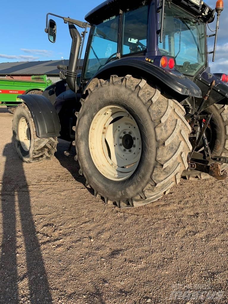 Valtra T 160 Tratores Agrícolas usados