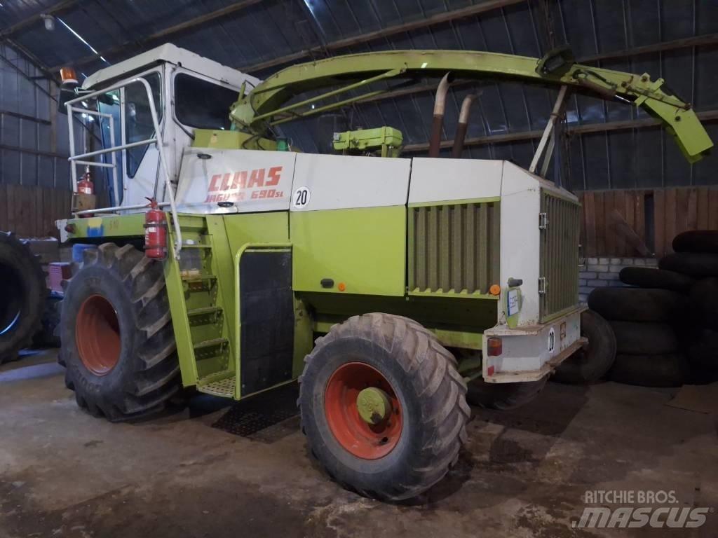 CLAAS Jaguar 690 Forrageiras auto-propulsionadas