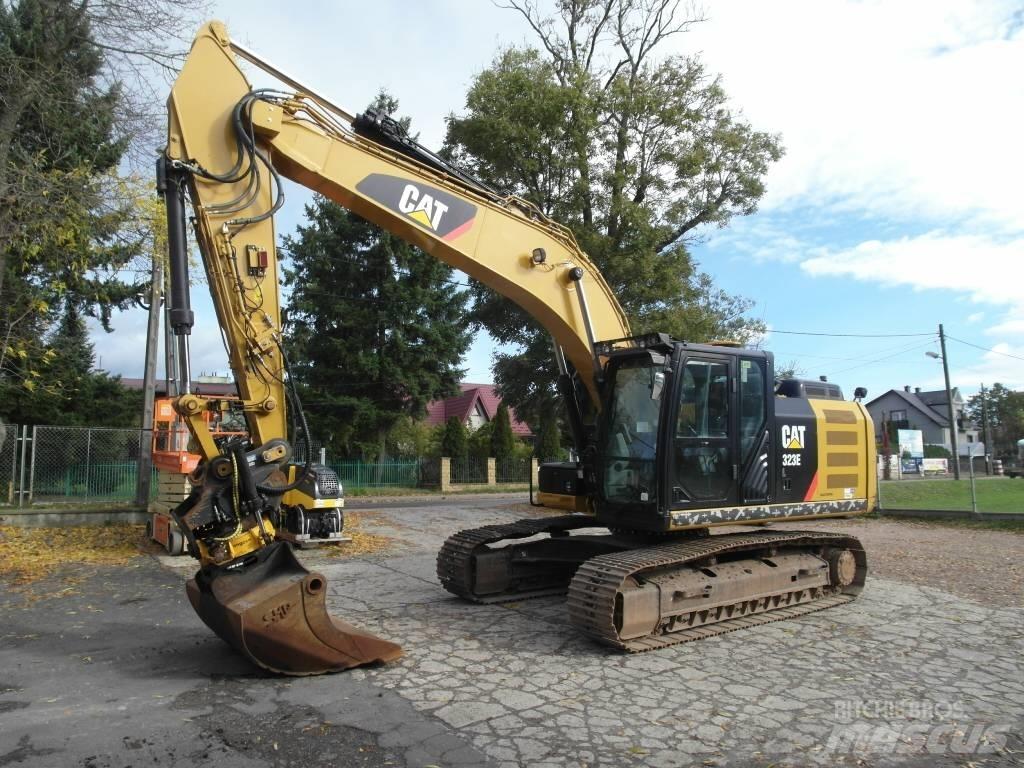 CAT 323 EL Escavadeiras de esteiras