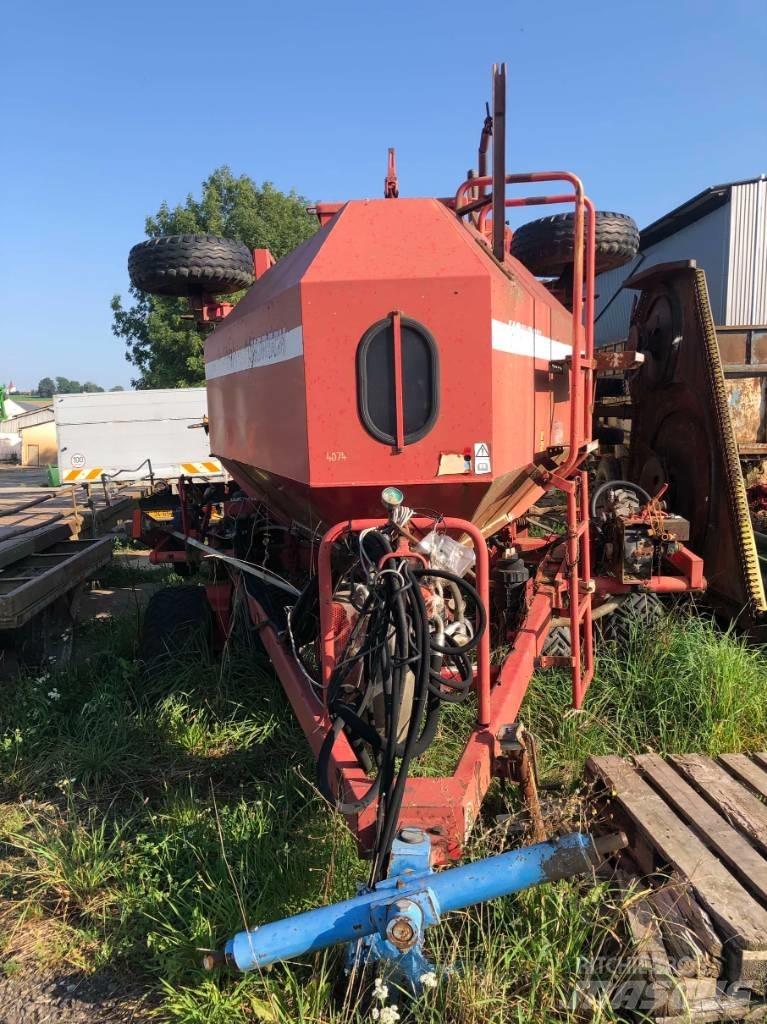 Horsch CO 6 Perfuradoras combinadas