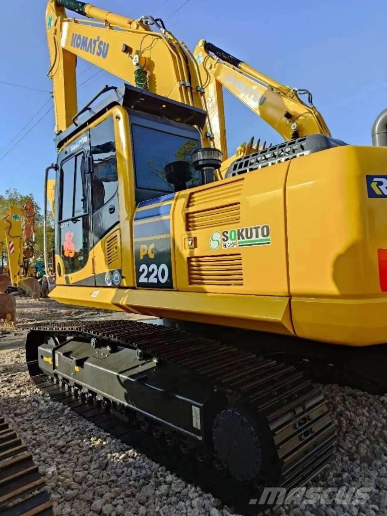Komatsu PC 220-8 Escavadeiras de esteiras