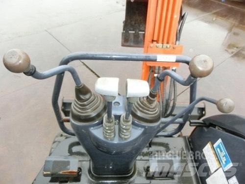 Hitachi ZX20U Miniescavadeiras