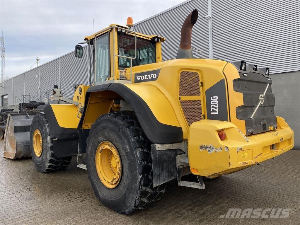 Volvo L220G Carregadeiras de rodas