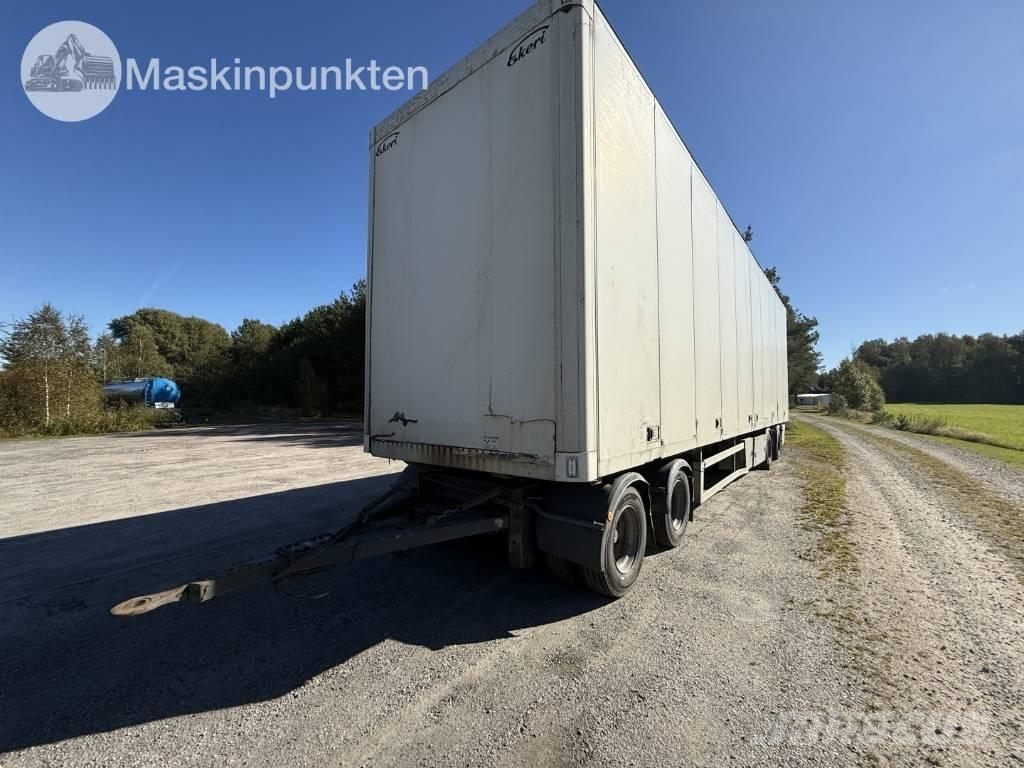 Ekeri L4 Reboques de caixa fechada