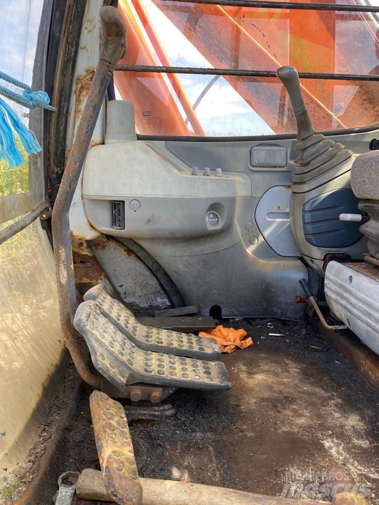 Hitachi EX 200-5 Escavadeiras de esteiras