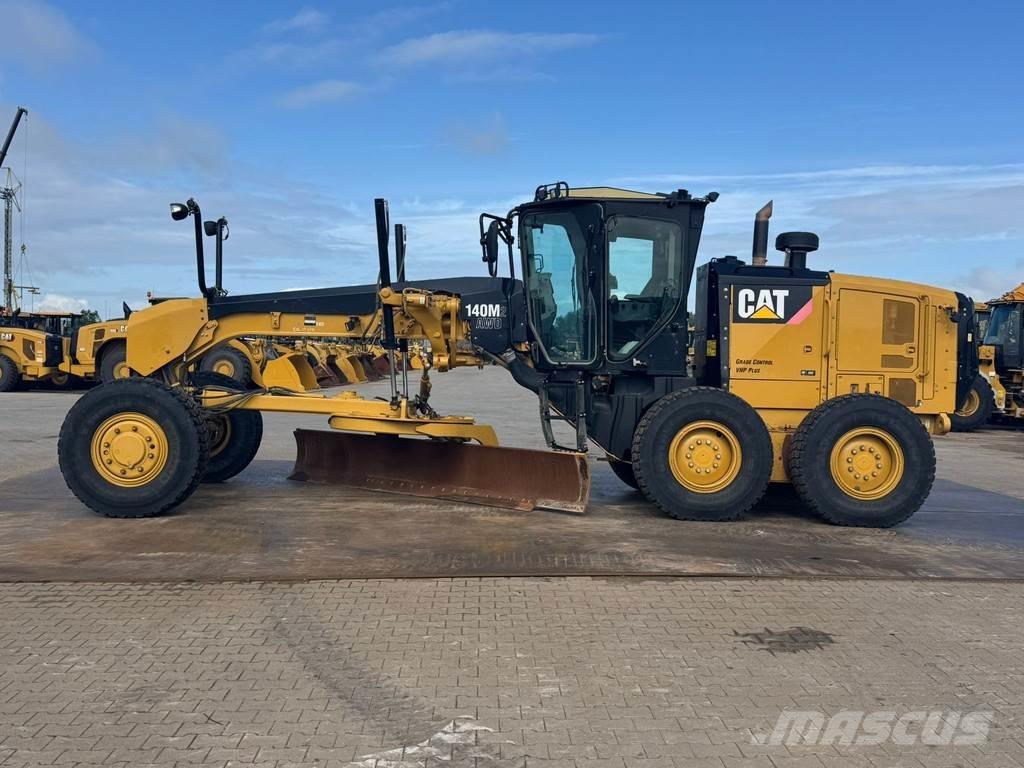 CAT 140M2 AWD Motoniveladoras