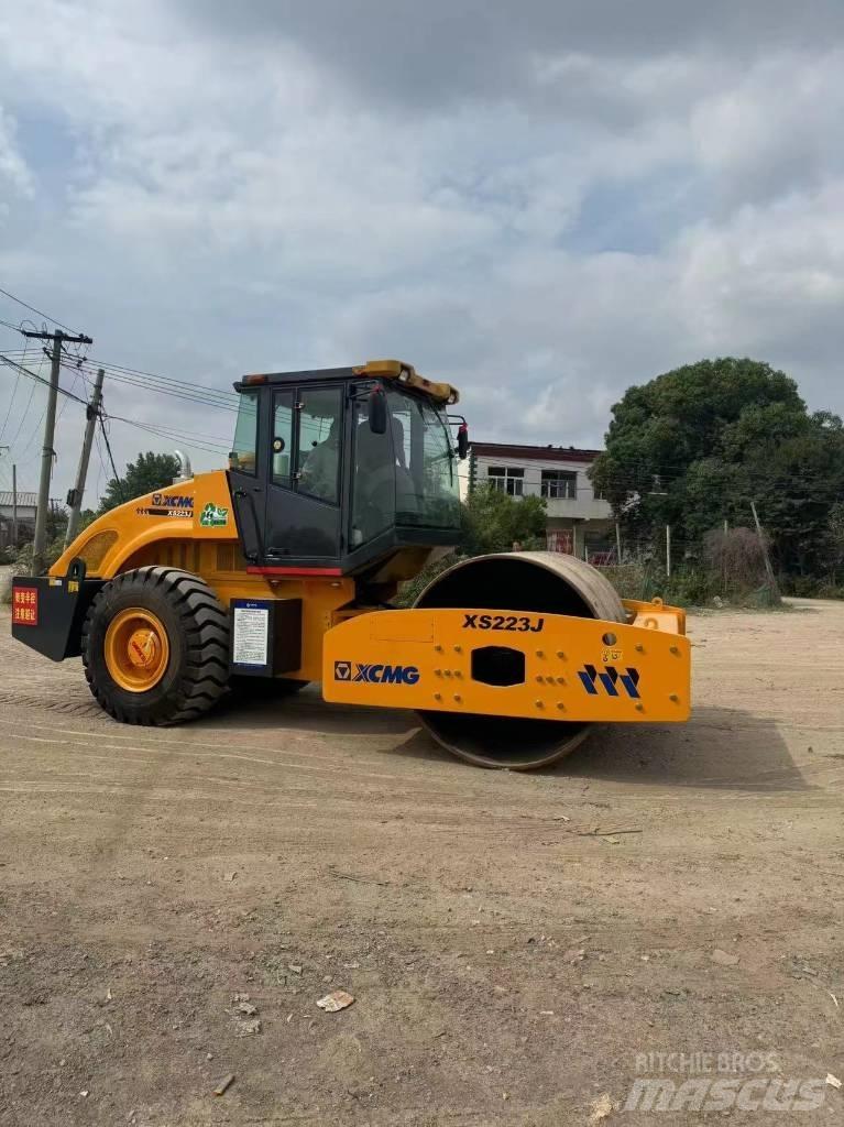 XCMG XS 223 J Cilindros Compactadores monocilíndricos