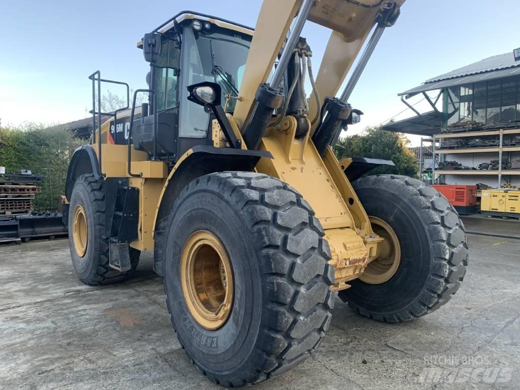 CAT 966 M Carregadeiras de rodas