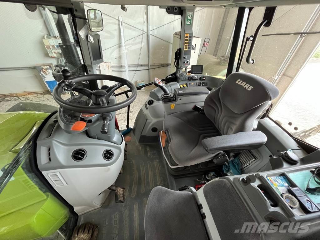 CLAAS Arion 440 Tratores Agrícolas usados