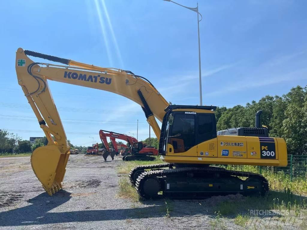 Komatsu PC 300 Escavadeiras de esteiras