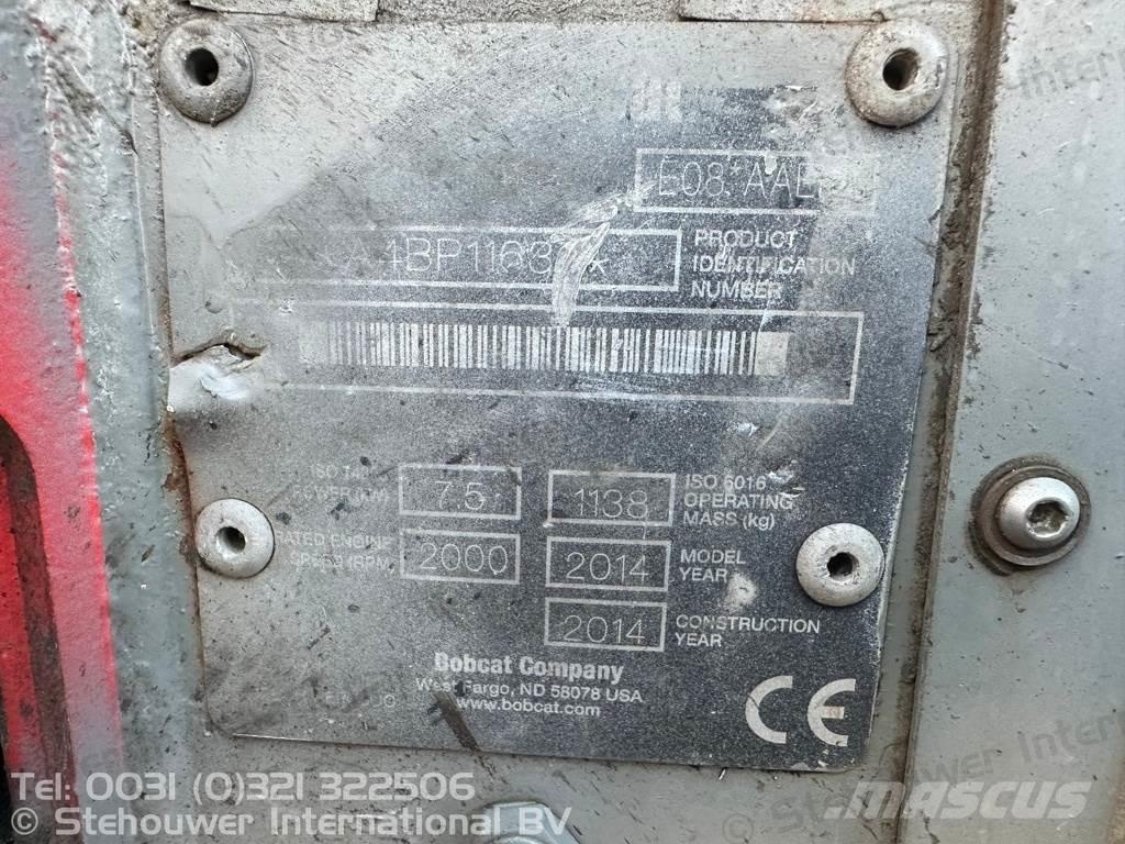 Bobcat E08 (E10) Miniescavadeiras