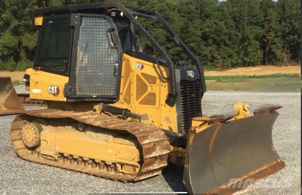 CAT D 3 Dozers - Tratores rastos