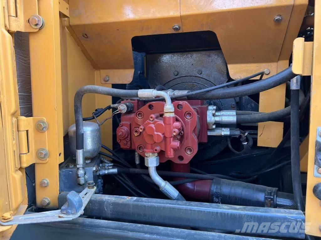 Hyundai R 150LC-9S Escavadeiras de esteiras