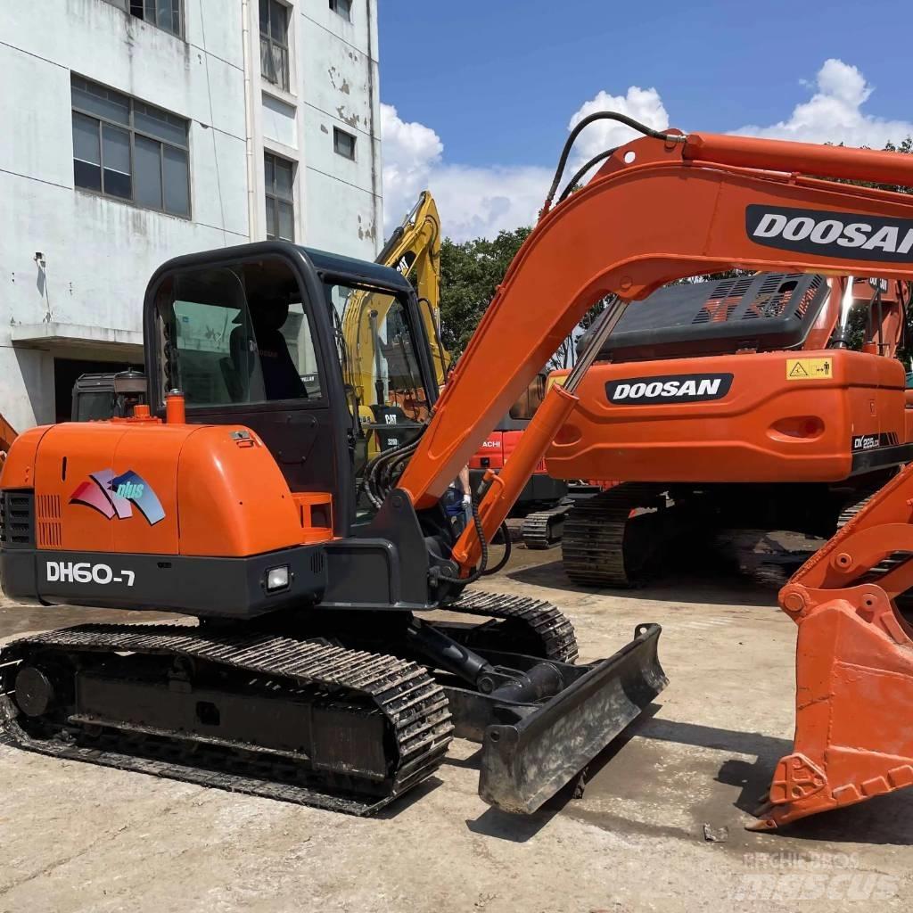 Doosan DH60-7 Miniescavadeiras