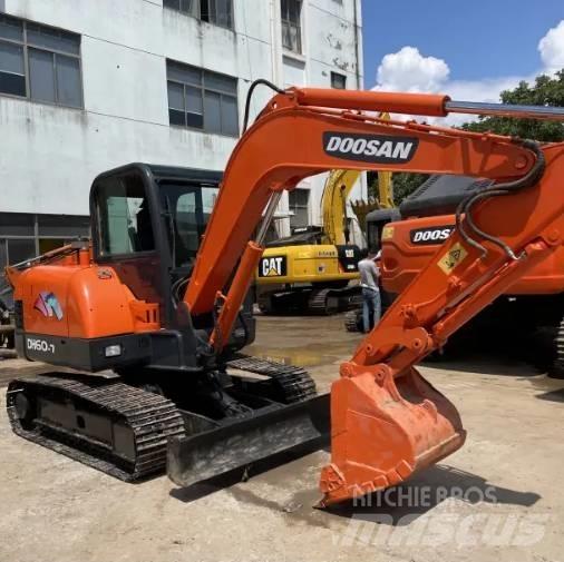 Doosan DH60-7 Miniescavadeiras