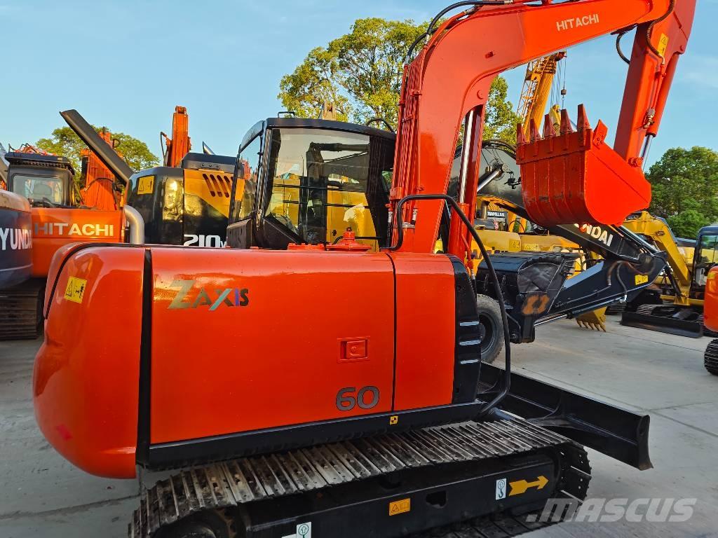Hitachi ZX 60 Miniescavadeiras