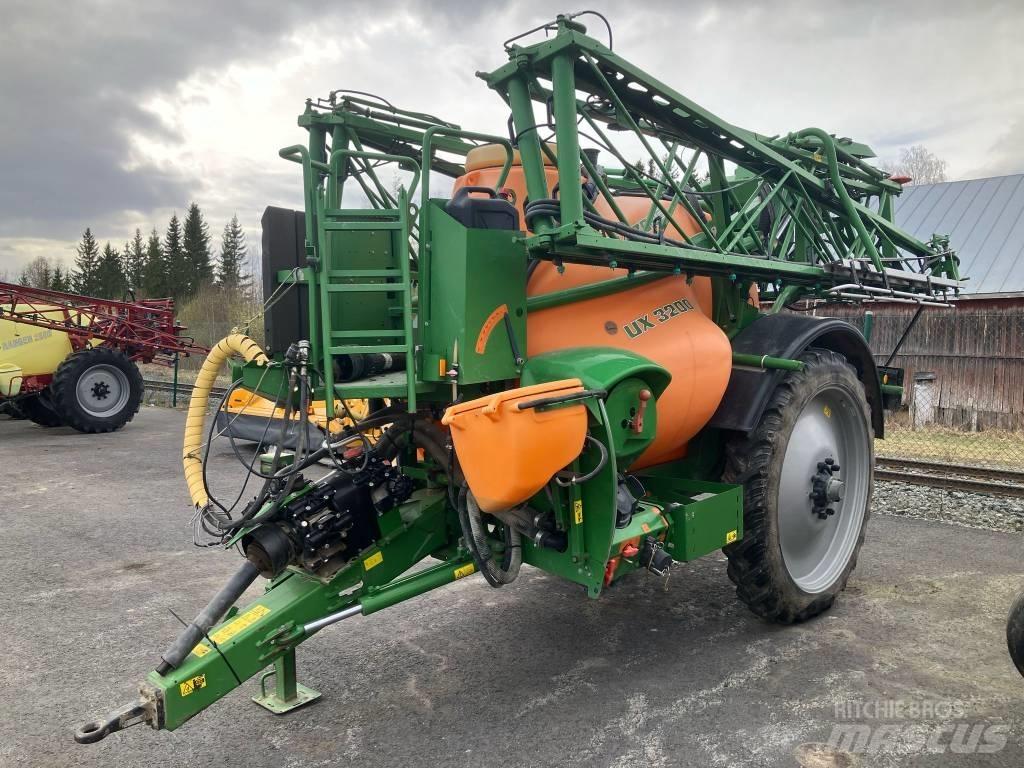 Amazone UX 3200 Pulverizadores rebocados