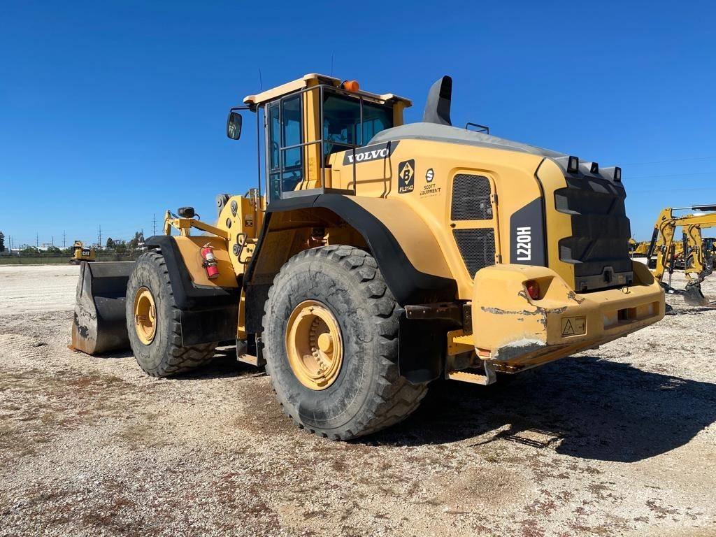 Volvo L 220 H Carregadeiras de rodas