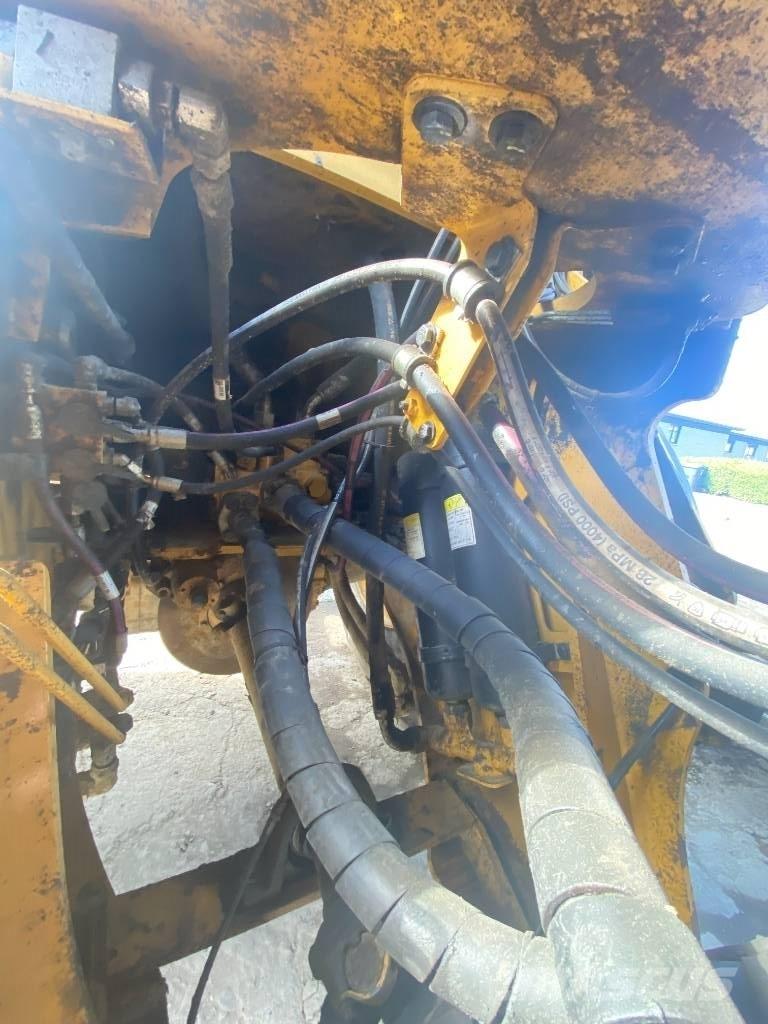 CAT 966 M Carregadeiras de rodas