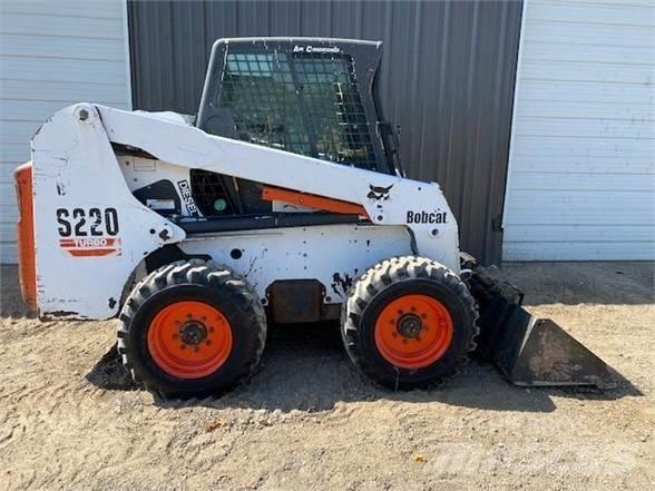 Bobcat S220 Minicarregadeiras