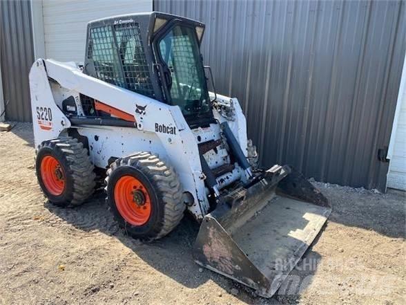 Bobcat S220 Minicarregadeiras